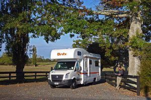 Camping-car Britz Explorer 4 places